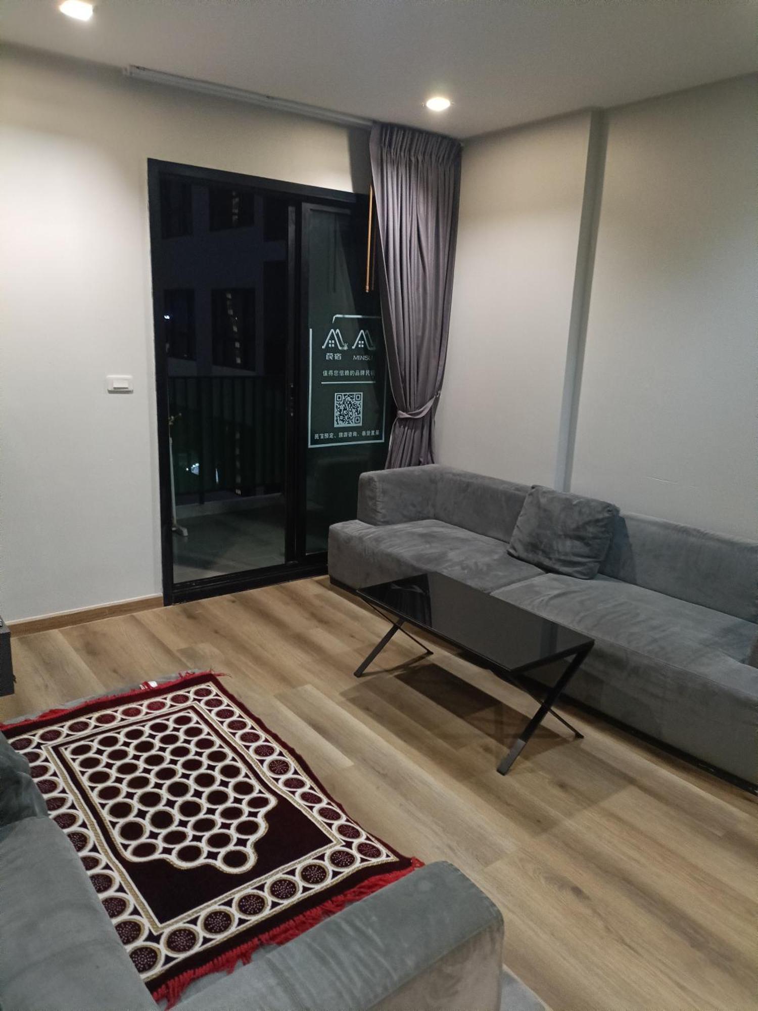 The Base Pattaya By Feng Appartement Buitenkant foto