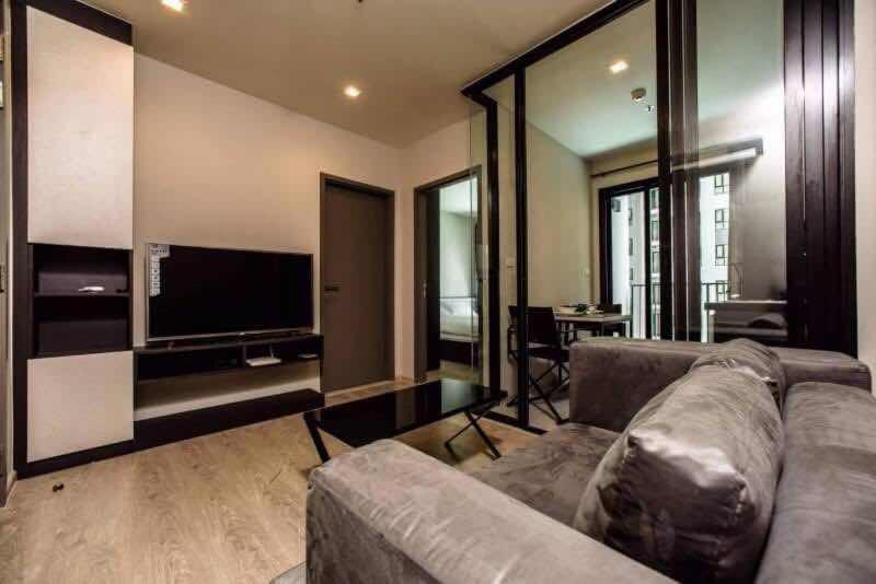 The Base Pattaya By Feng Appartement Buitenkant foto