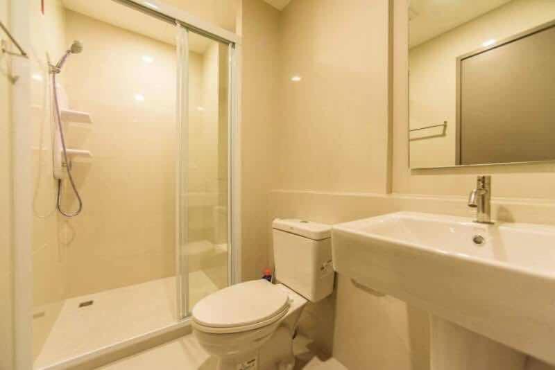 The Base Pattaya By Feng Appartement Buitenkant foto