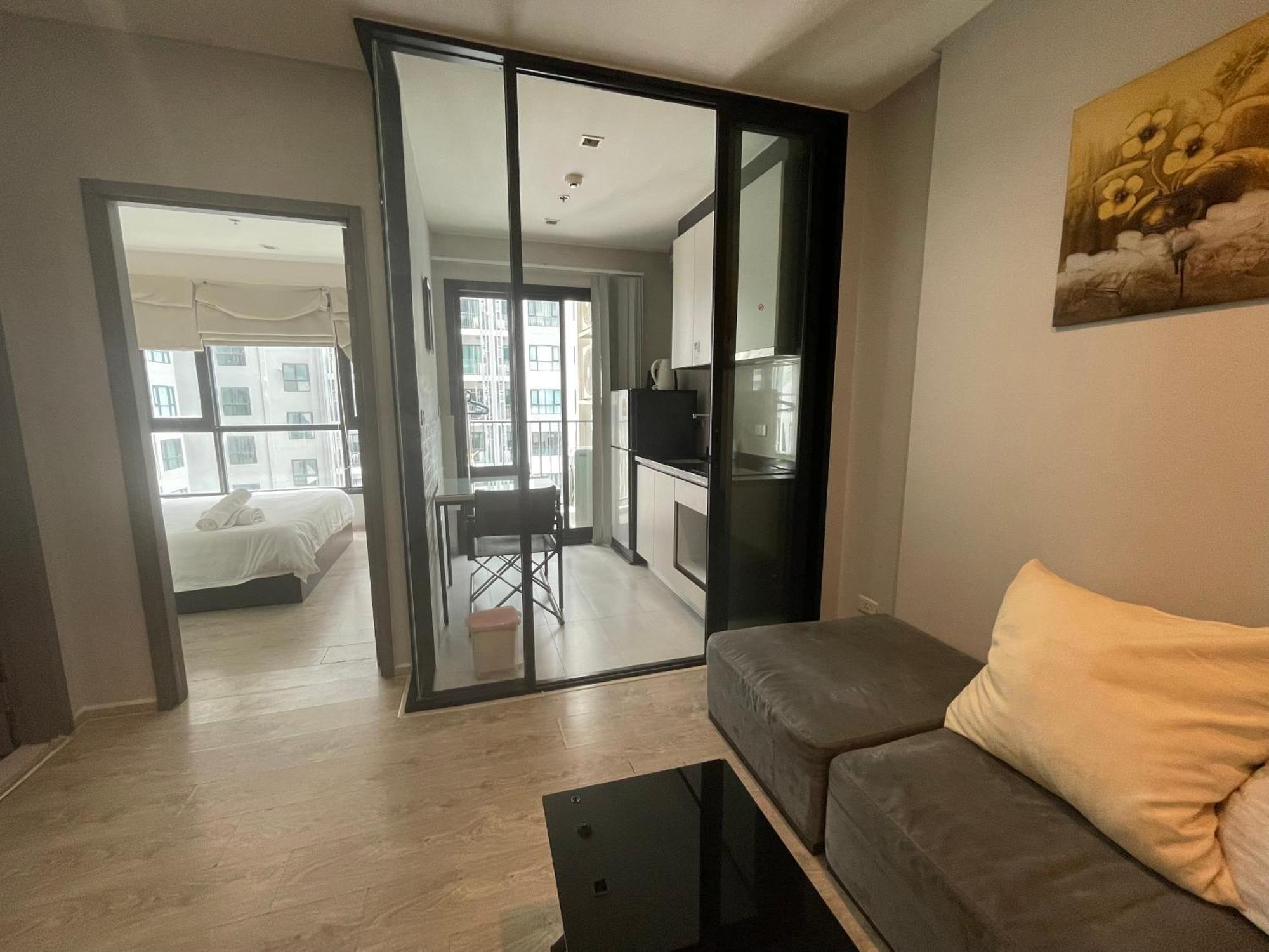 The Base Pattaya By Feng Appartement Buitenkant foto